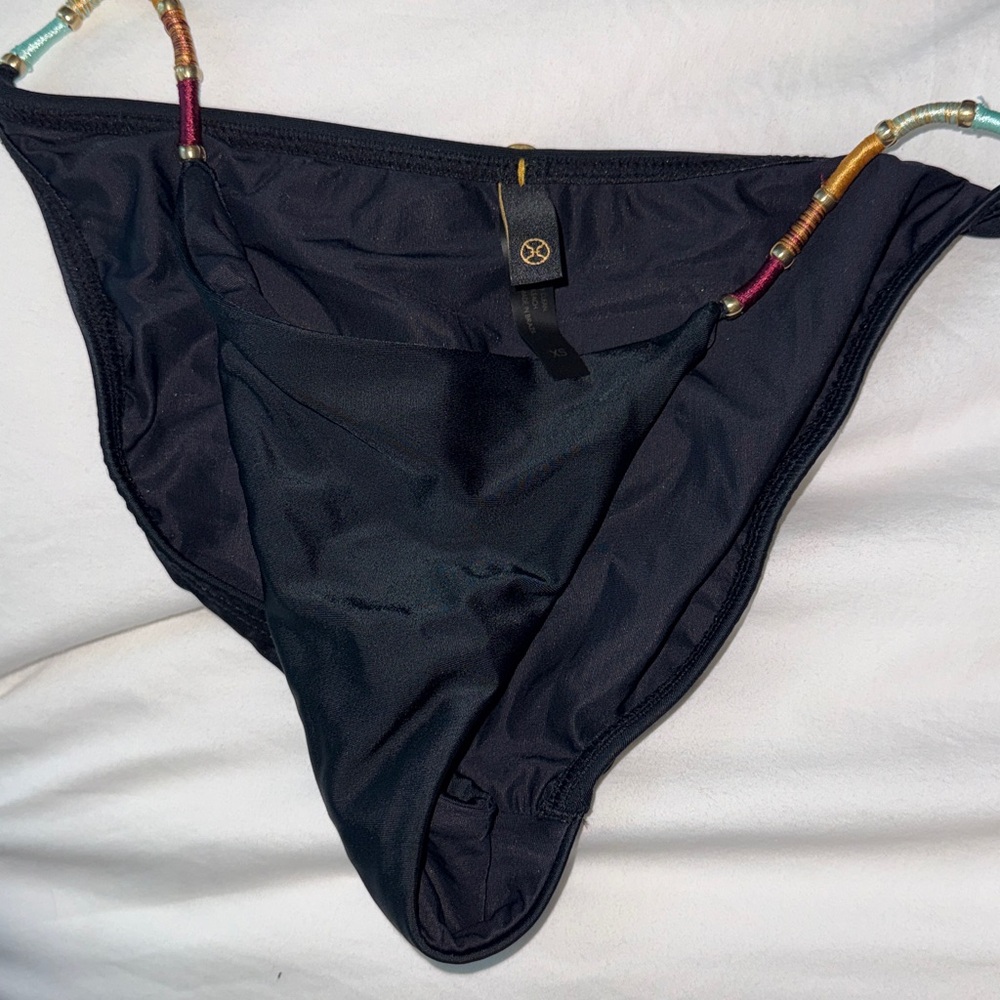 VIX bikini black (Ella) Top Large D and bottom Size XS - Picture 4 of 5